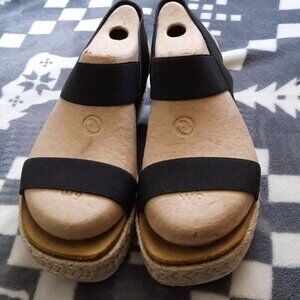 Steve Madden  Jaklin Black Leather Strappy Espadrille Sandals Size 10